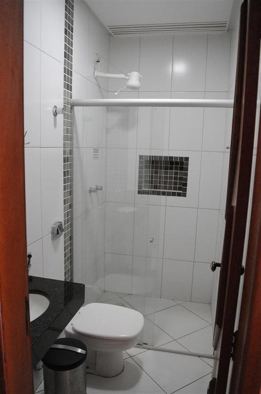 Hotel Nova América Teixeira de Freitas Quarto foto